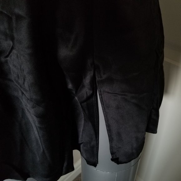 Vintage Victoria's Secret 100% Silk Lingerie w/ silver embroidery & leg slit - Picture 6 of 8